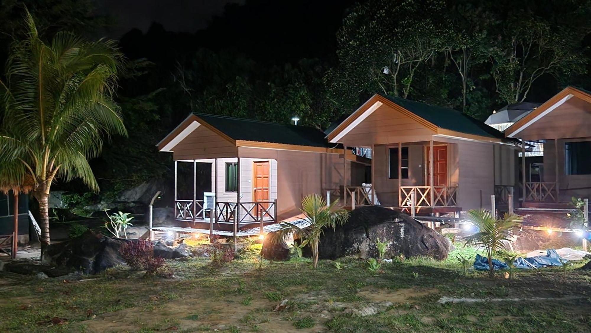 Hotel Dumba Bay Tioman Kampung Genting Exteriér fotografie